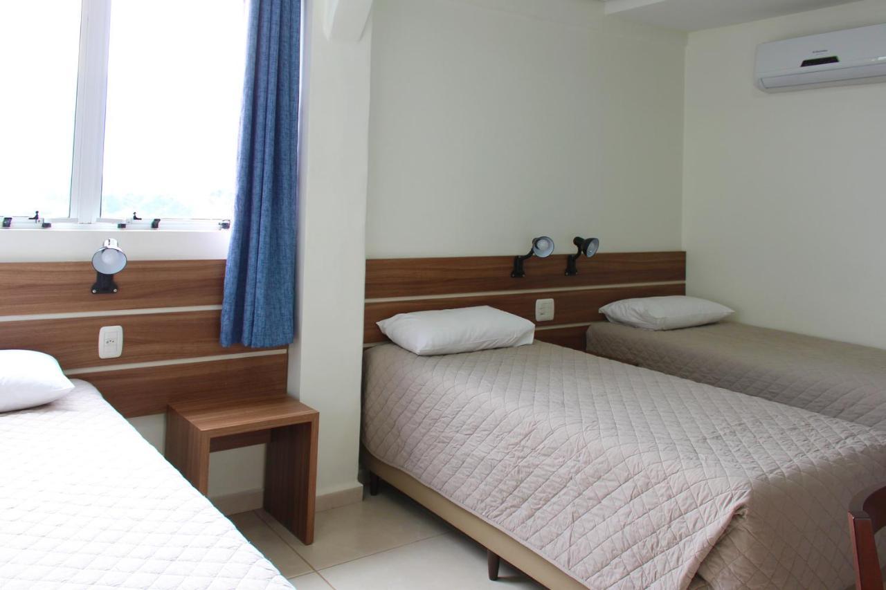 Tri Hotel Smart Chapecó Екстериор снимка